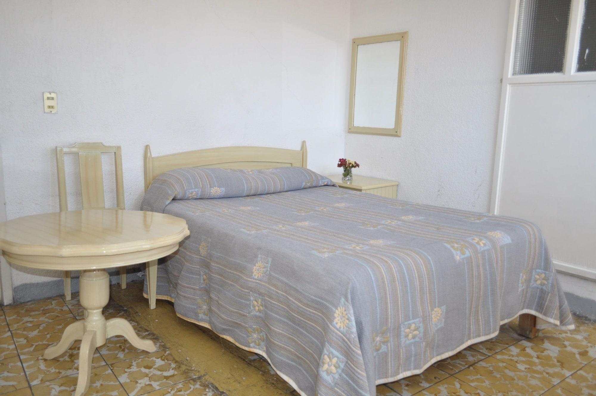 Hotel Viena Irapuato Buitenkant foto
